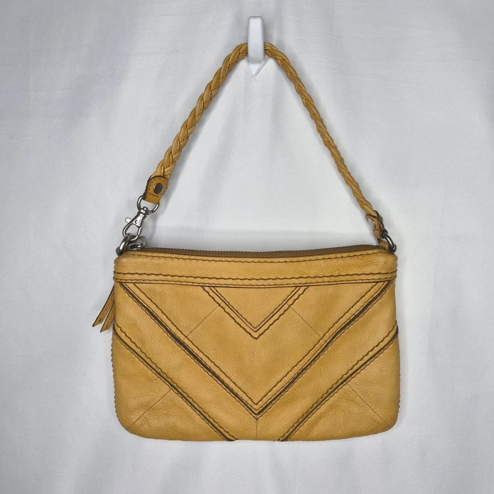 VTG Fossil Fifty Four Yellow Leather Braided Strap Clutch Bag Chevron